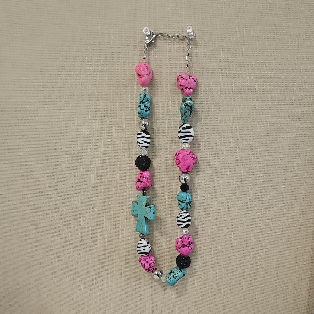 Western Pink and Turquoise Beaded Necklace